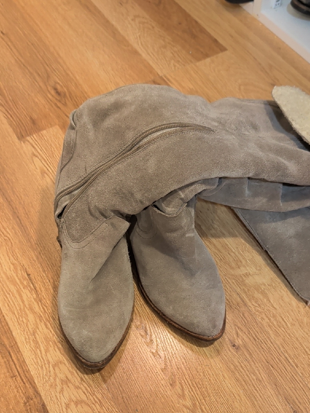 Suede Knee-High Women's Boots in Taupe
